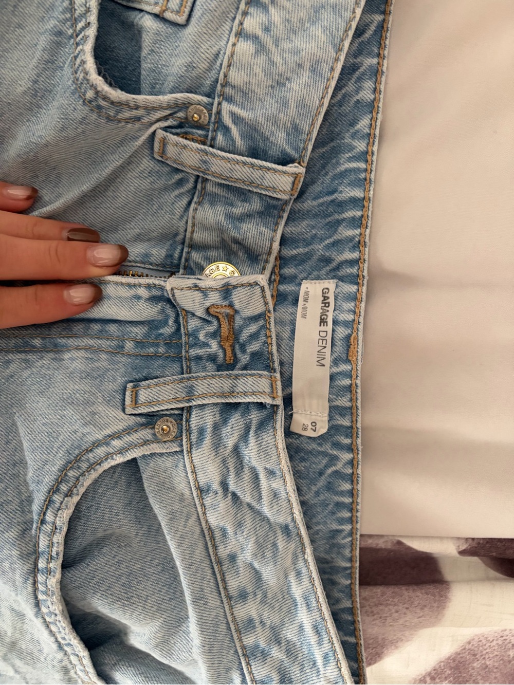 Garage Light Wash High-Rise Women's Jeans